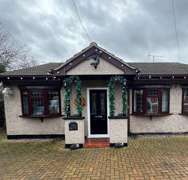 before and after rendered house Quality Render Specialists Basildon