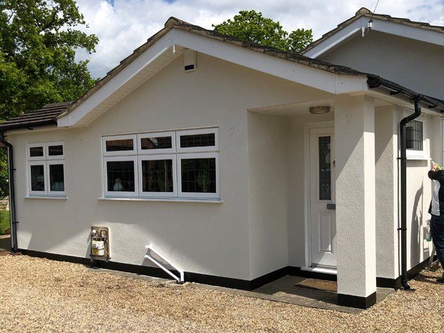 bungalow rendered by Quality Render Specialists Basildon Essex