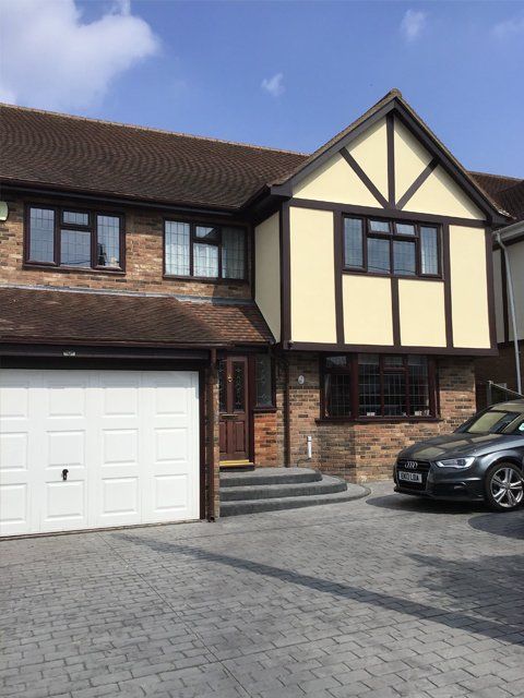 newly rendered house by Quality Render Specialists of Basildon, Essex