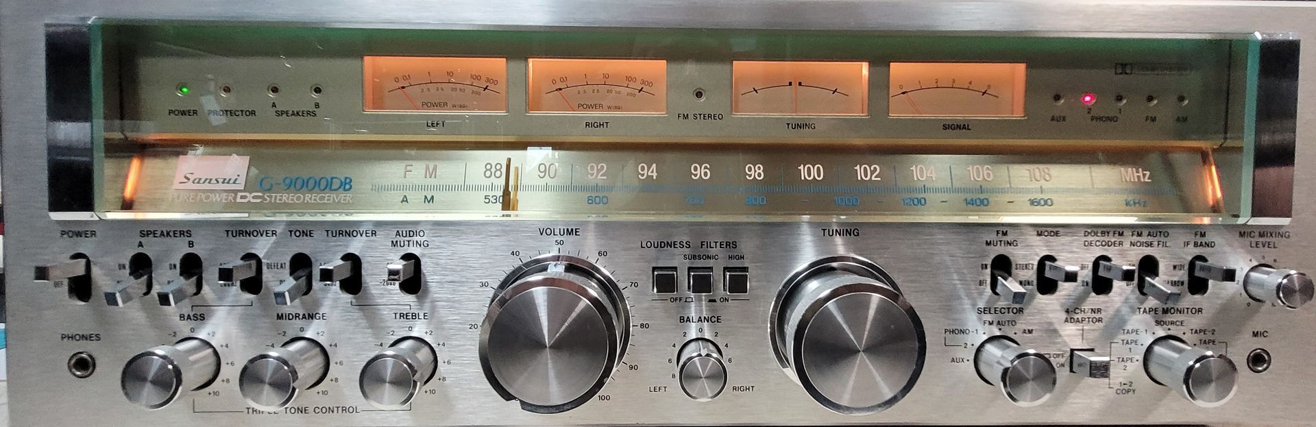 Vintage Audio Systems Repair Service