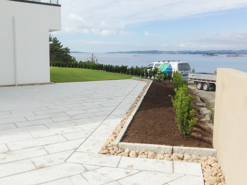 Uteplass fra  Vågen & Hansen