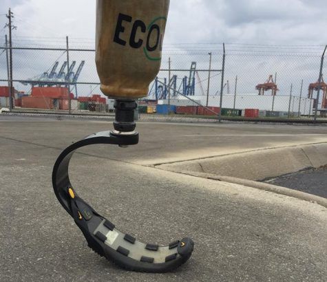 A prosthetic leg with the word eco on it