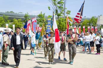 Boy Scouts carryng banners