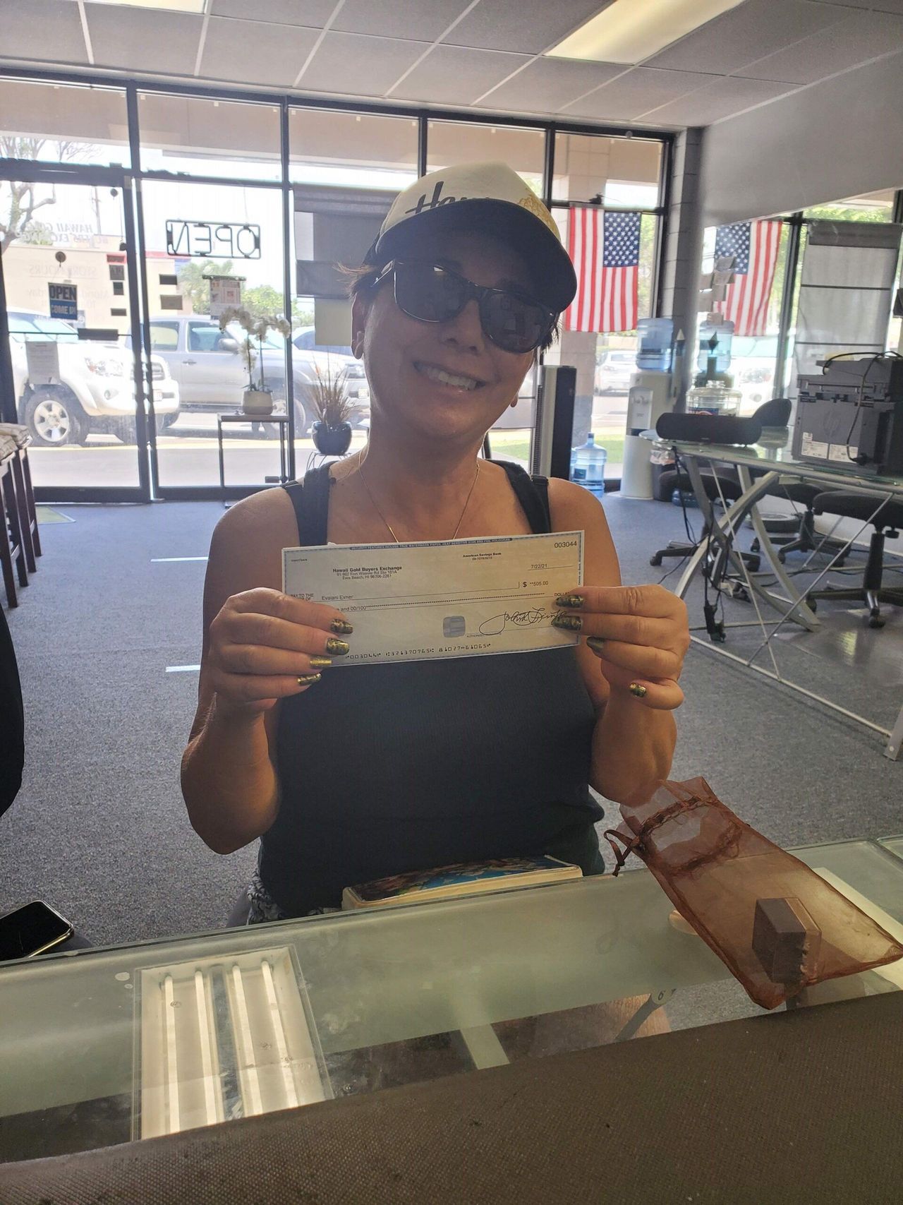 Adult Woman — Ewa Beach, HI — Hawaii Gold Buyers Exchange