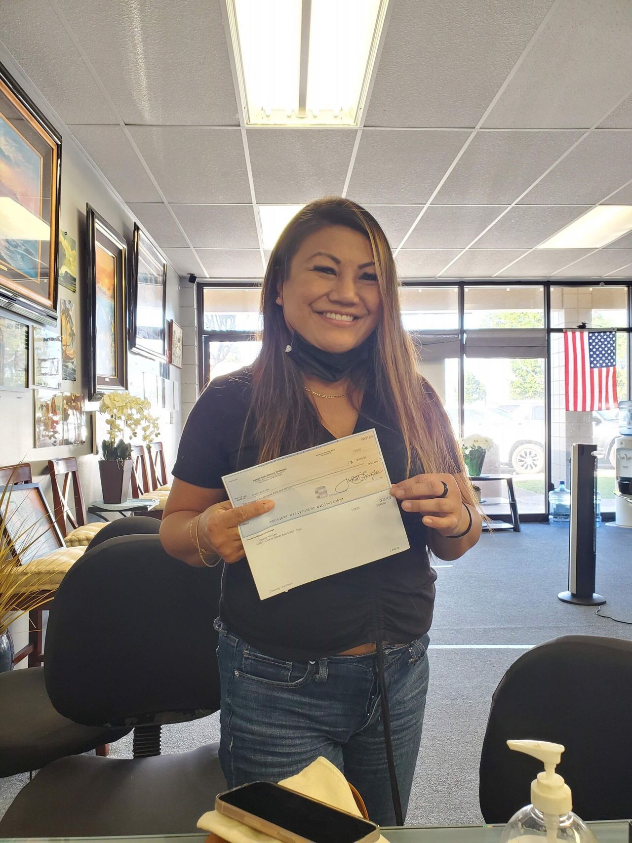 Woman With Big Smile — Ewa Beach, HI — Hawaii Gold Buyers Exchange