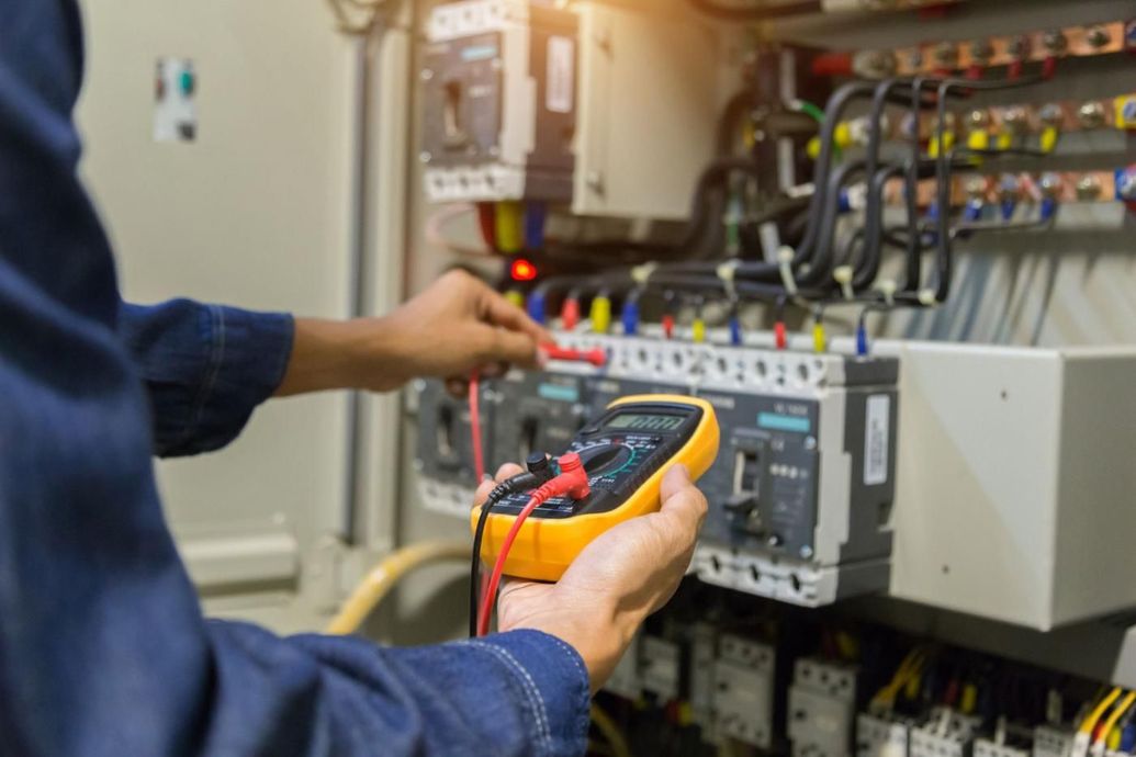 Manutenzione impianto elettrico a Torino