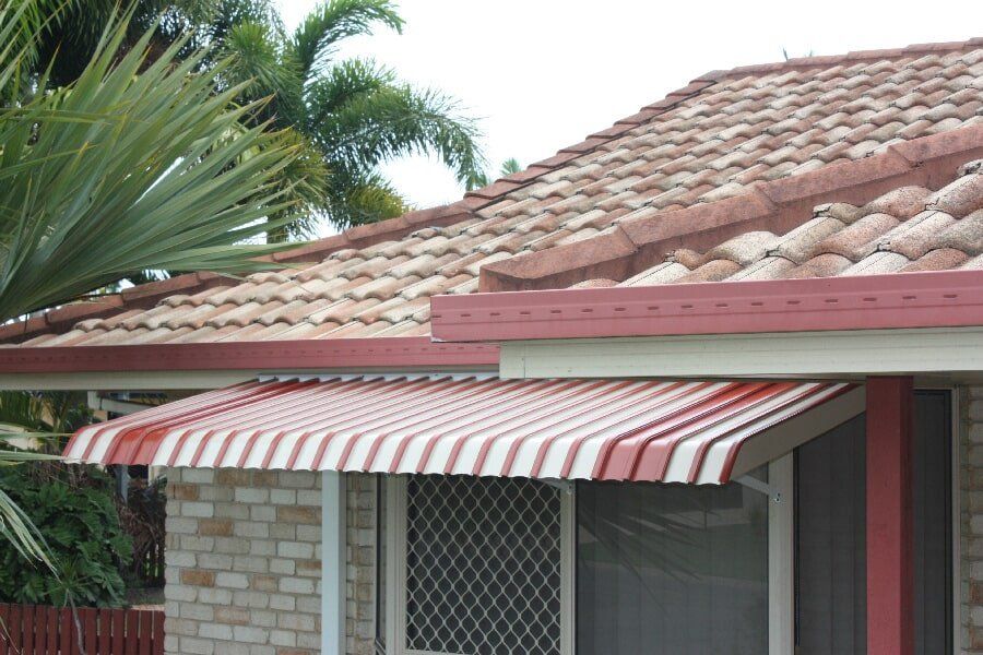 house awnings