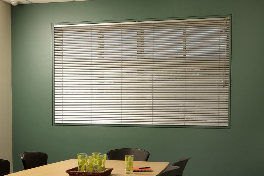 Venetian Blinds Installed in a Dining Room | Venetian Blinds in Mackay