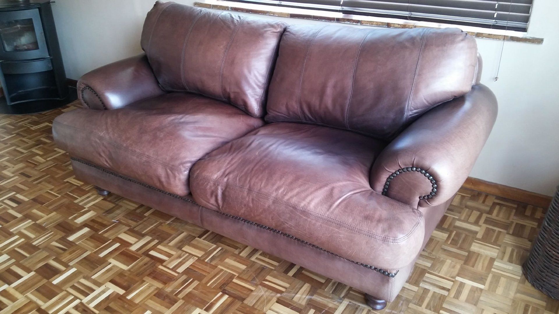 Second Hand Furniture Cape Town | Sell Your 2nd Hand Used Leather Couch