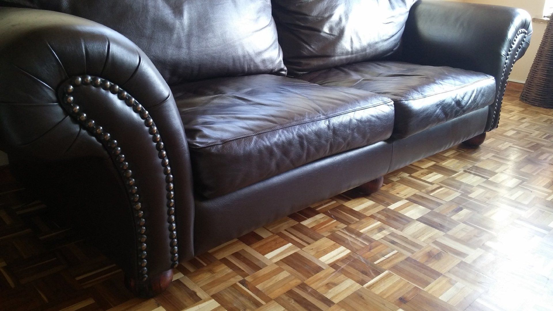 Second Hand Furniture Cape Town | Sell Your 2nd Hand Used Leather Couch