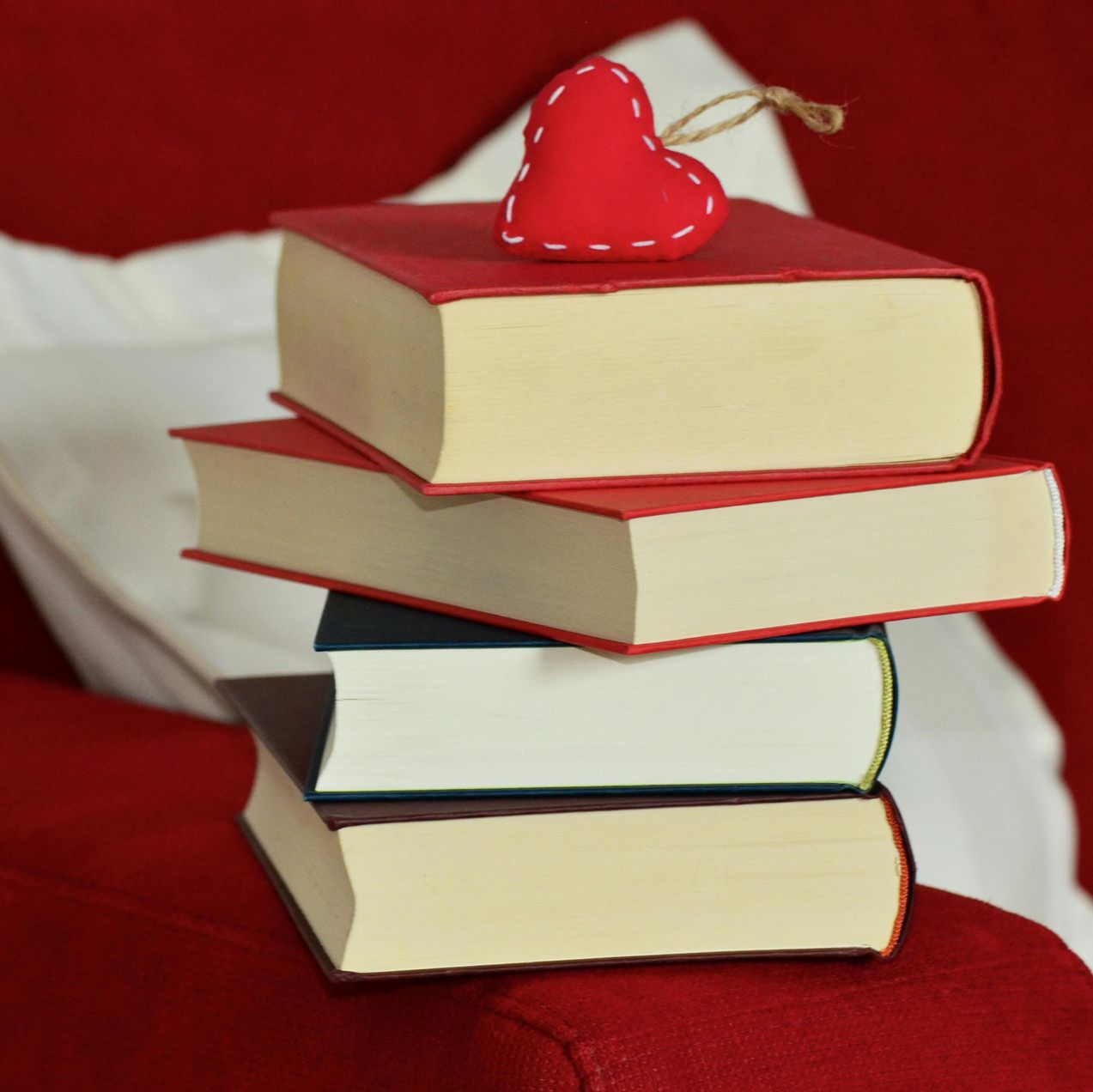 כמה עולה להוציא ספר לאור?