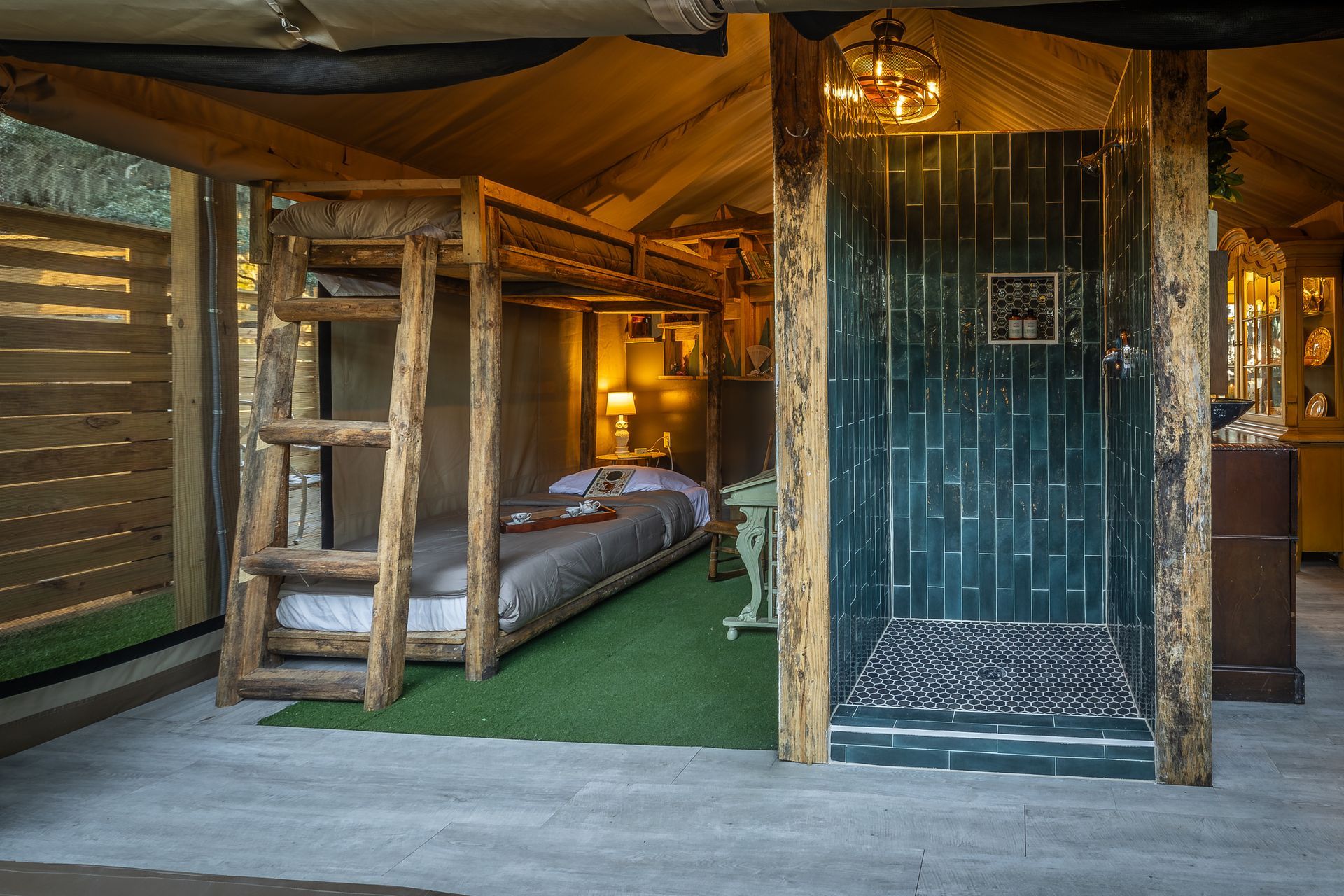 Treehouse, tent, campsite, campfire, nature, bird watching, retreat, vacation, resort, hotel, experience, family reunions