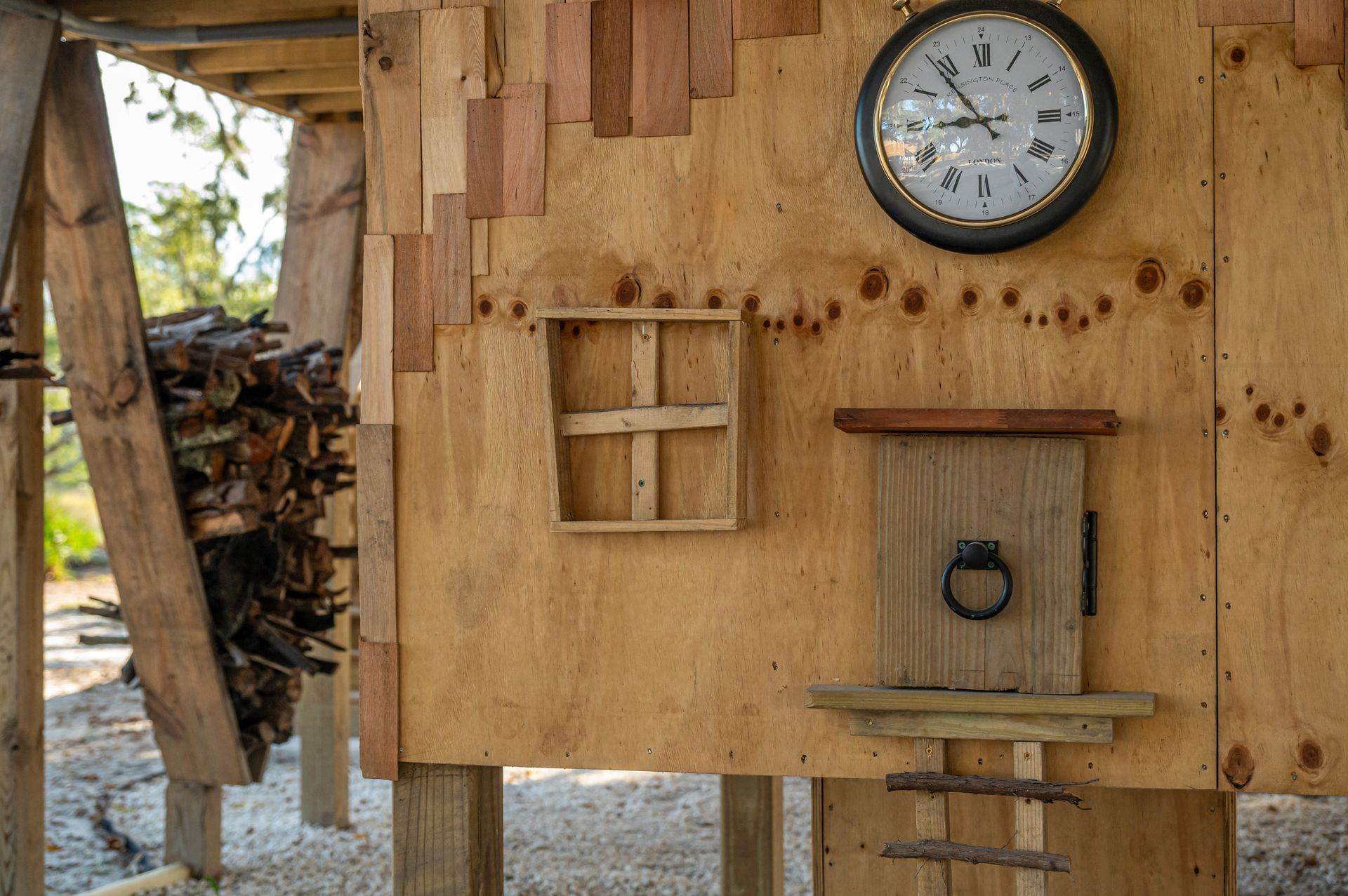 Treehouse, tent, campsite, campfire, nature, bird watching, retreat, vacation, resort, hotel, experience, family reunions