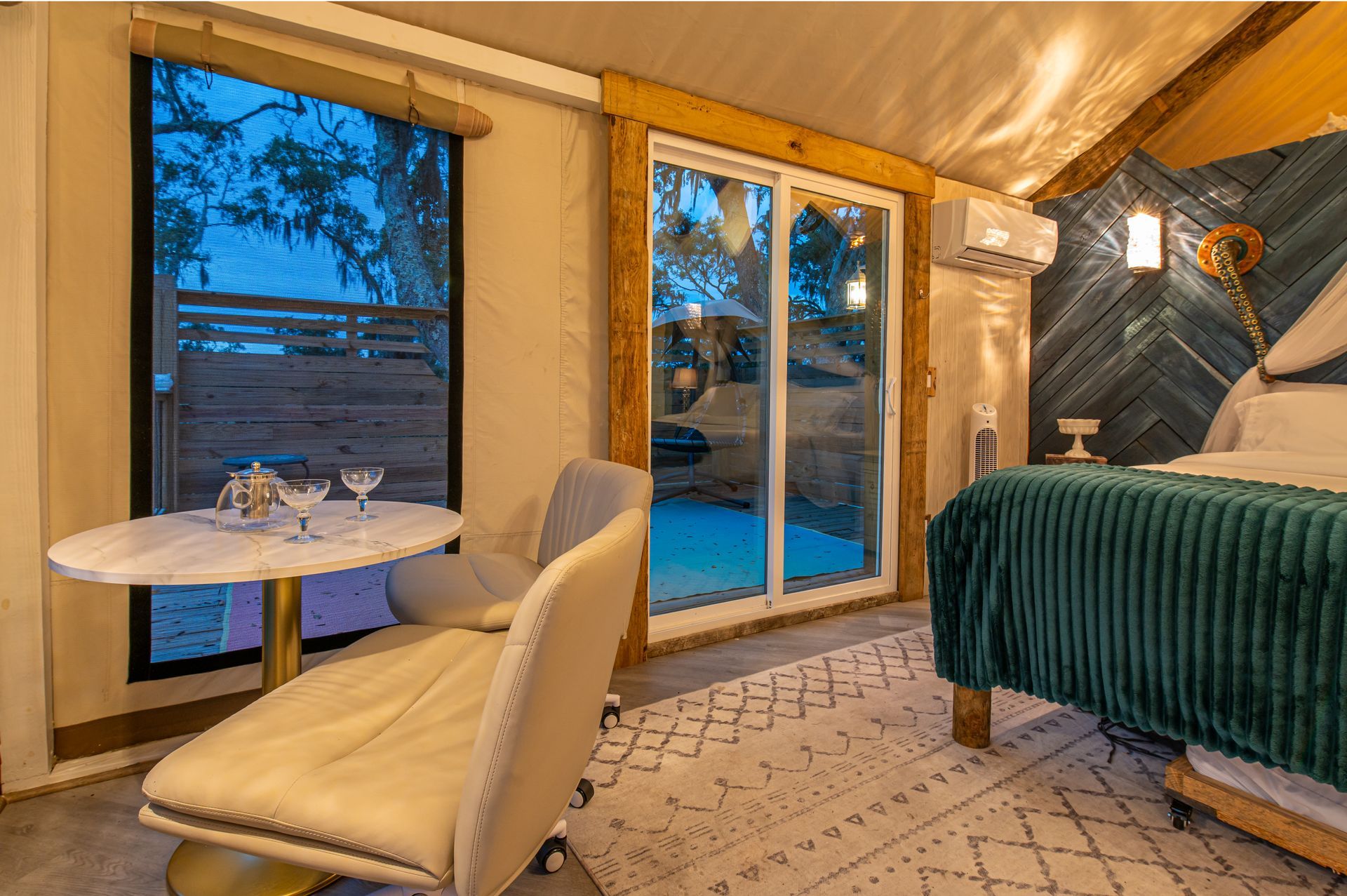 Treehouse, tent, campsite, campfire, nature, bird watching, retreat, vacation, resort, hotel, experience, family reunions