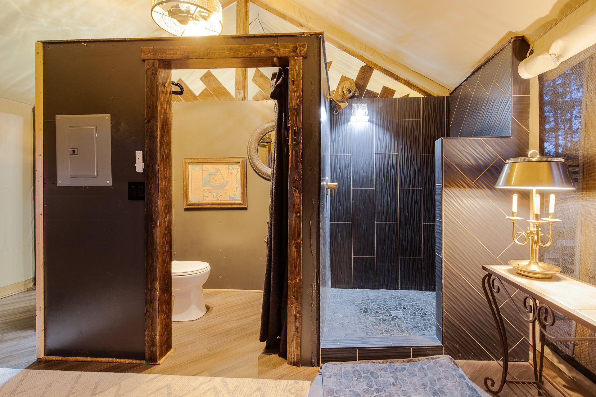 Treehouse, tent, campsite, campfire, nature, bird watching, retreat, vacation, resort, hotel, experience, family reunions