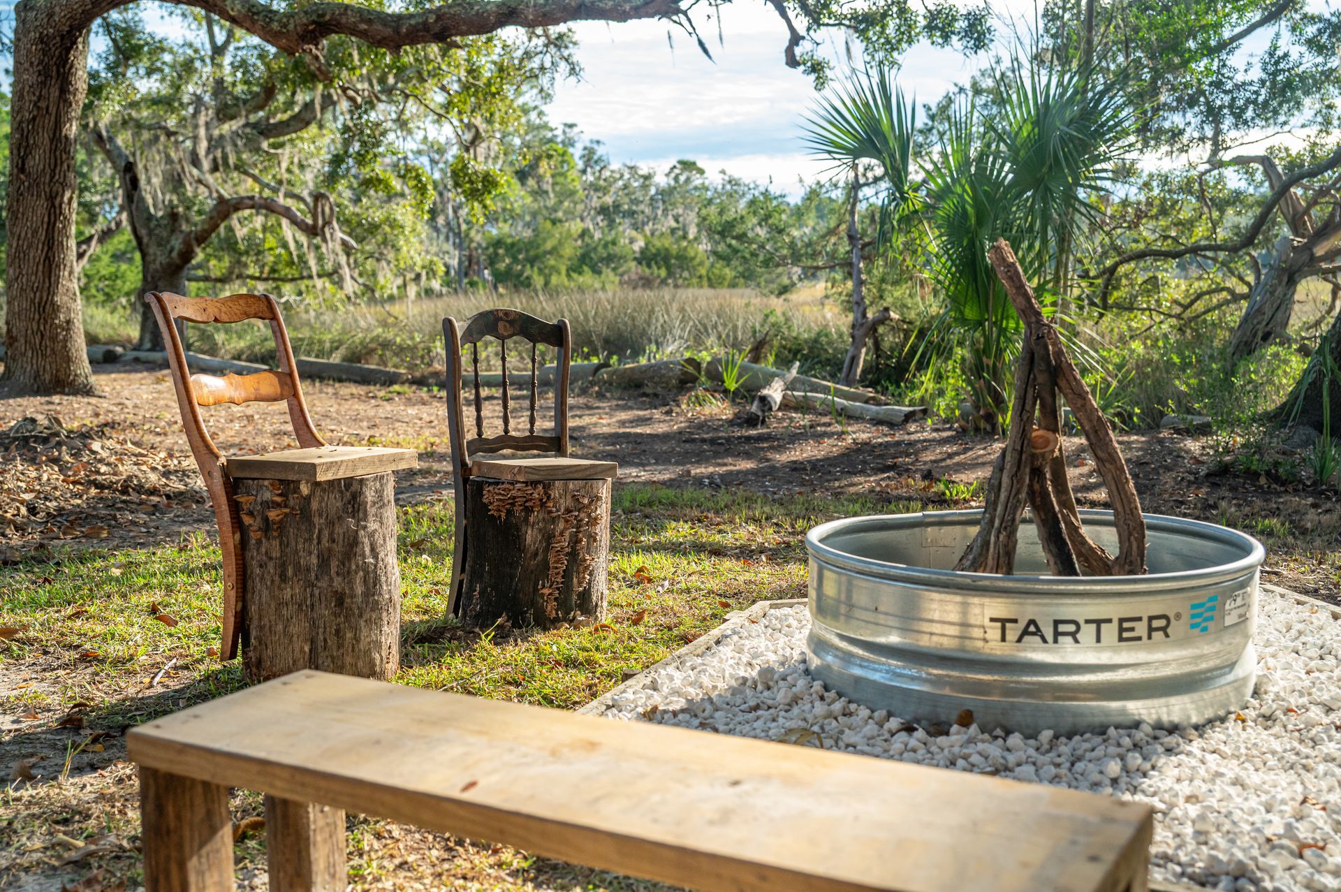 Treehouse, tent, campsite, campfire, nature, bird watching, retreat, vacation, resort, hotel, experience, family reunions