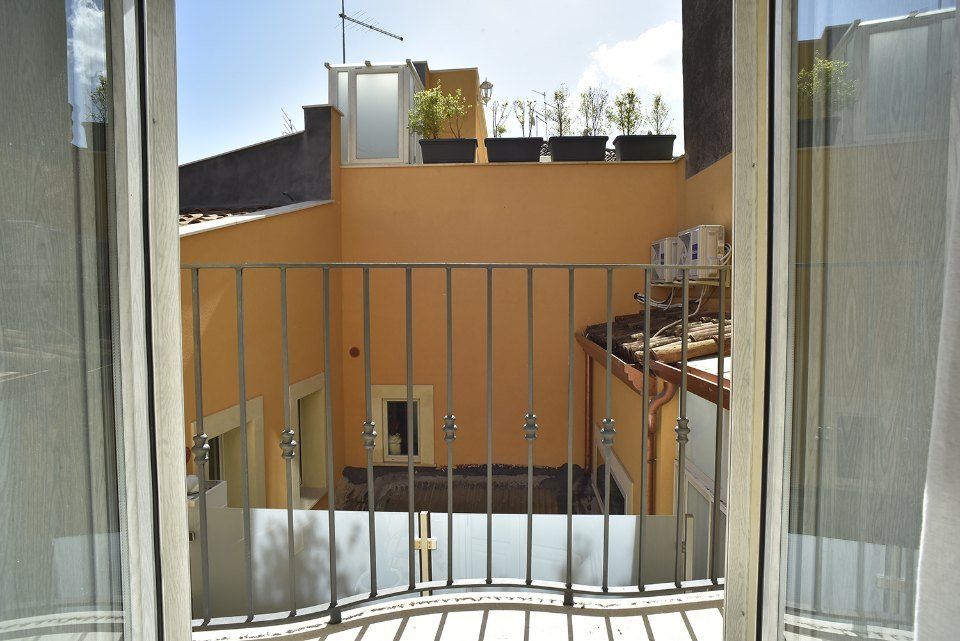Balcone di camera in affitto a Catania
