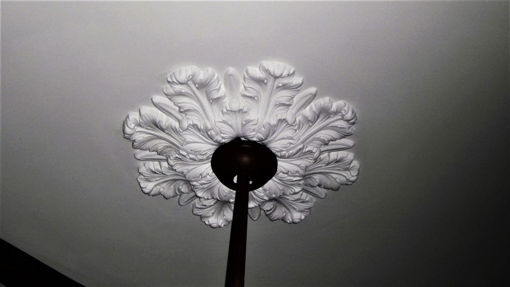 Ceiling Cornice Decor Design— Manufacturing Cornices in Logan Village, QLD