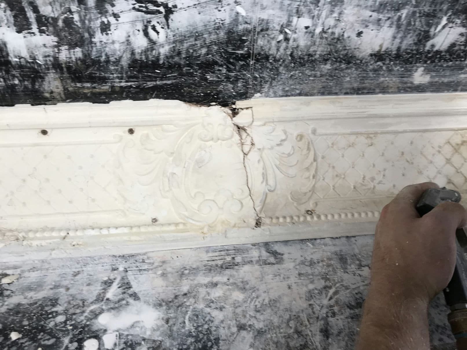 Cornice Reproduction Before — Cornice Reproduction in Logan Village, QLD