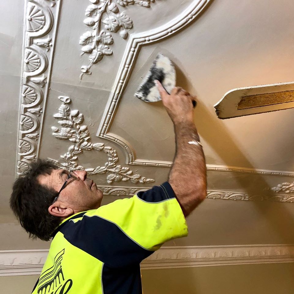 Fibrous Ceiling Detailing — Manufacturing Cornices in Logan Village, QLD