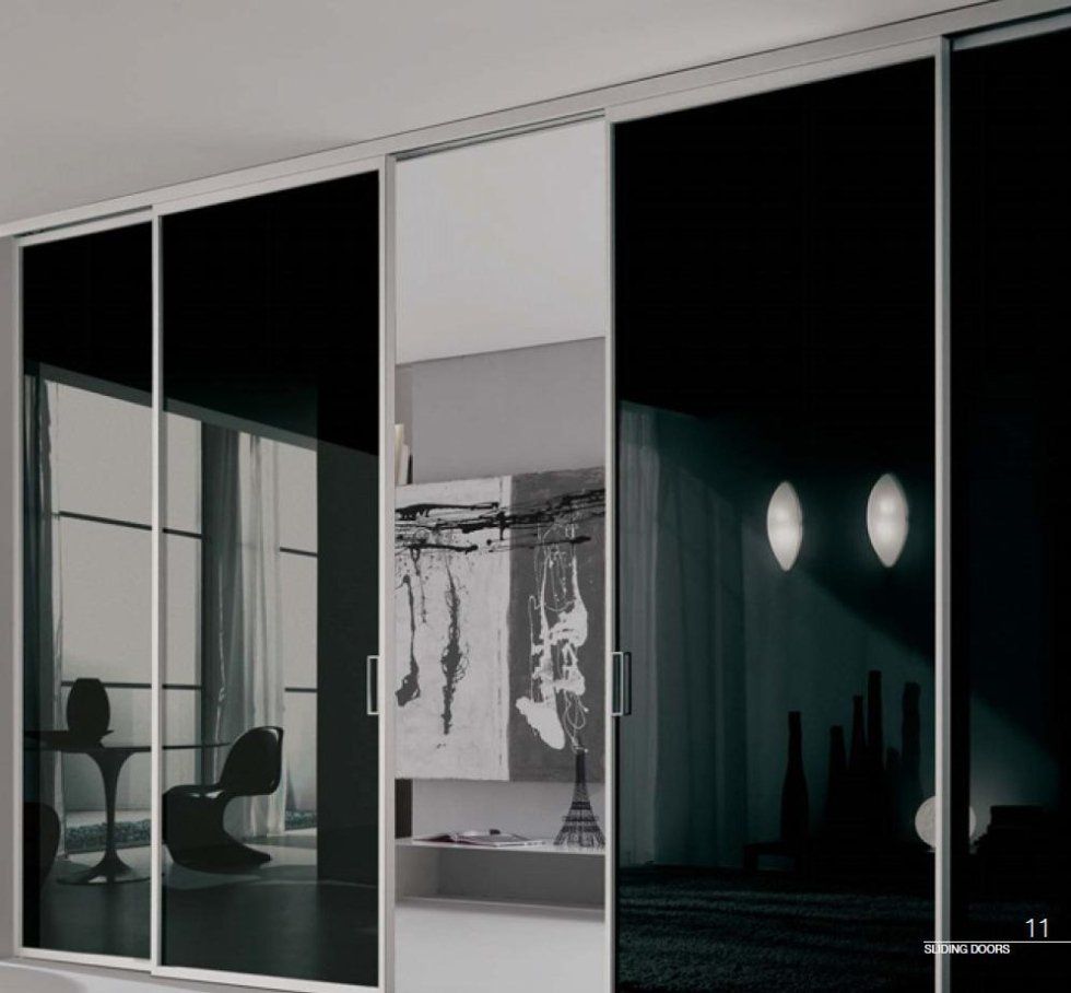 Sliding door nera