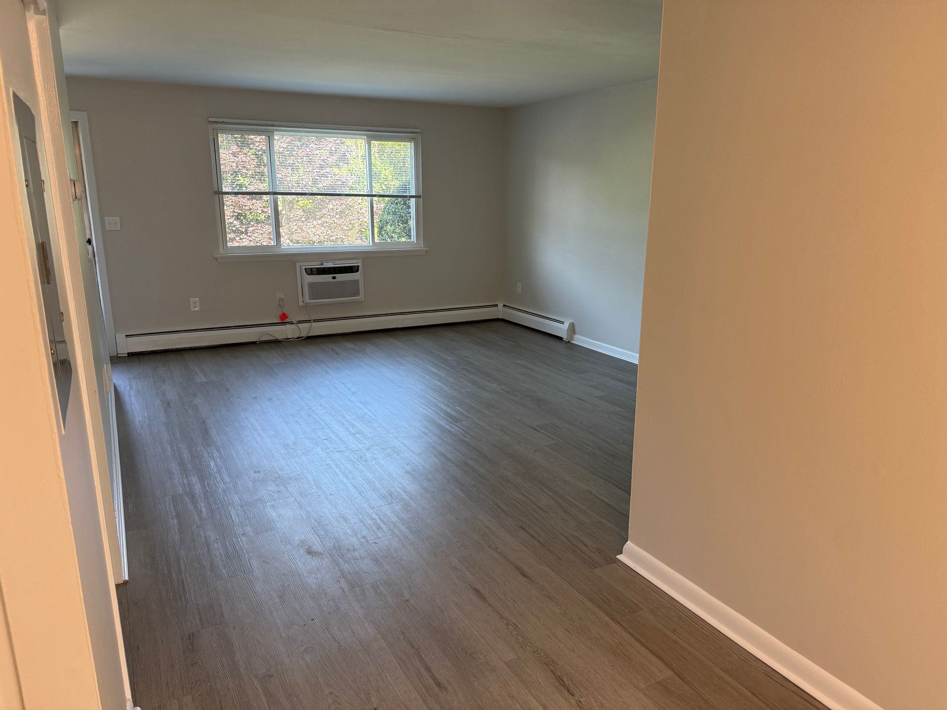 LITCFIELD HEIGHTS LIVING AREA2