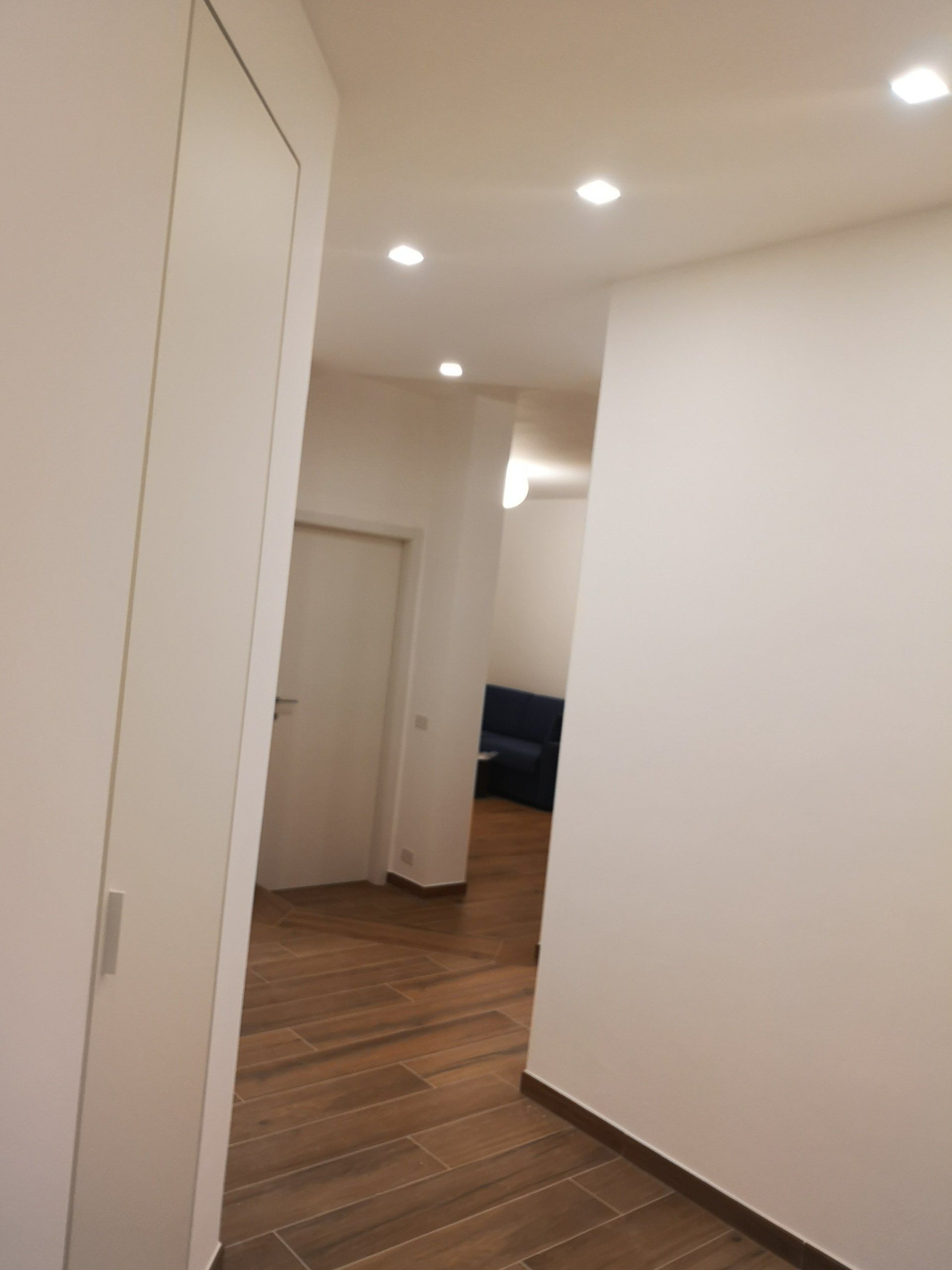 luci di ingresso in ristrutturazione