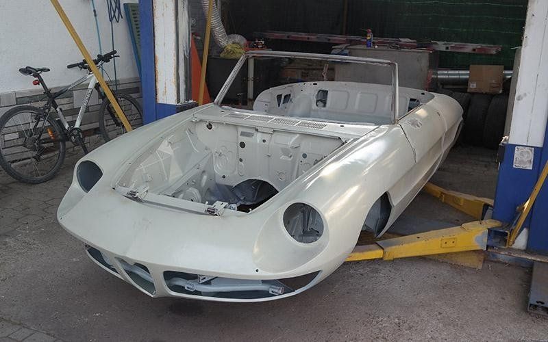 Duetto osso di seppia fondo vernice