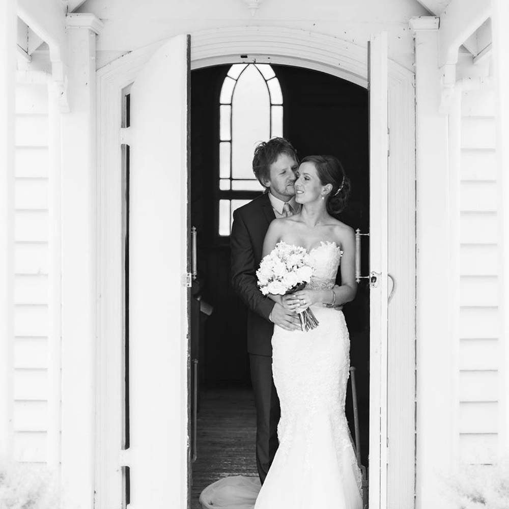 Marriage Celebrant Cheryl Warry Wangaratta