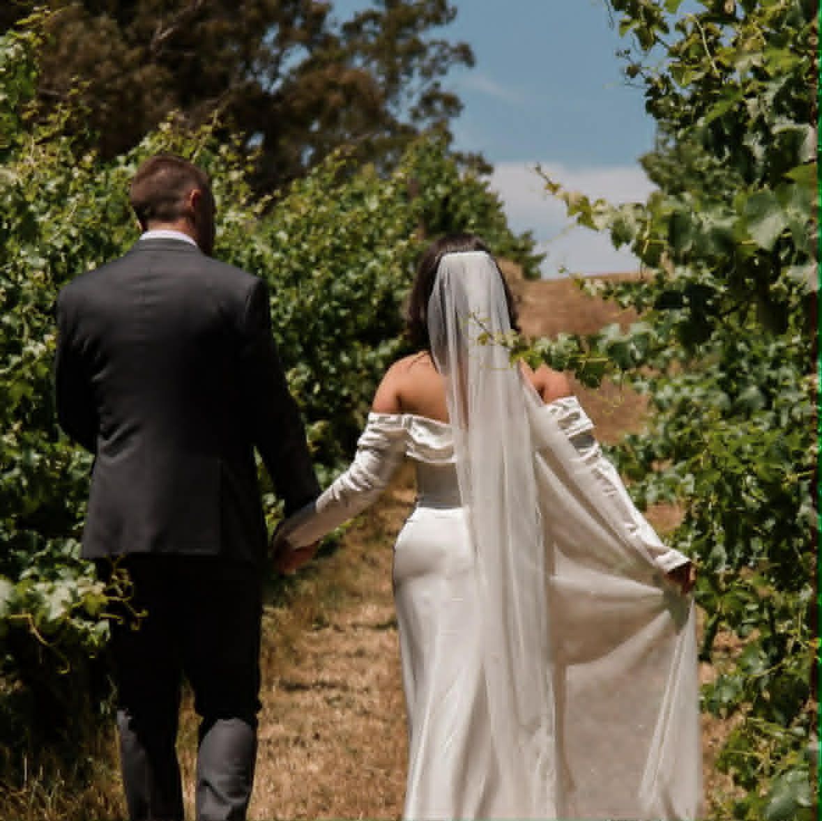 Photo credit Georgia James Photo with Cheryl Warry Celebrant