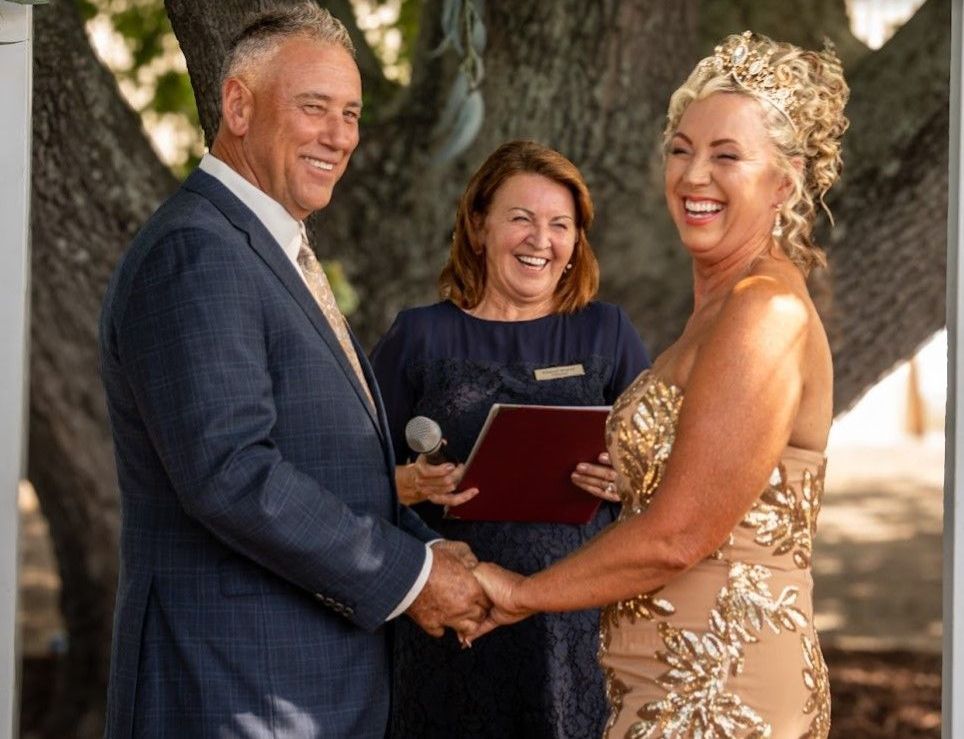 Can't go wrong if you choose Cheryl warry Celebrant Wangaratta and King Valley