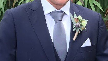 Buttonhole Etiquette