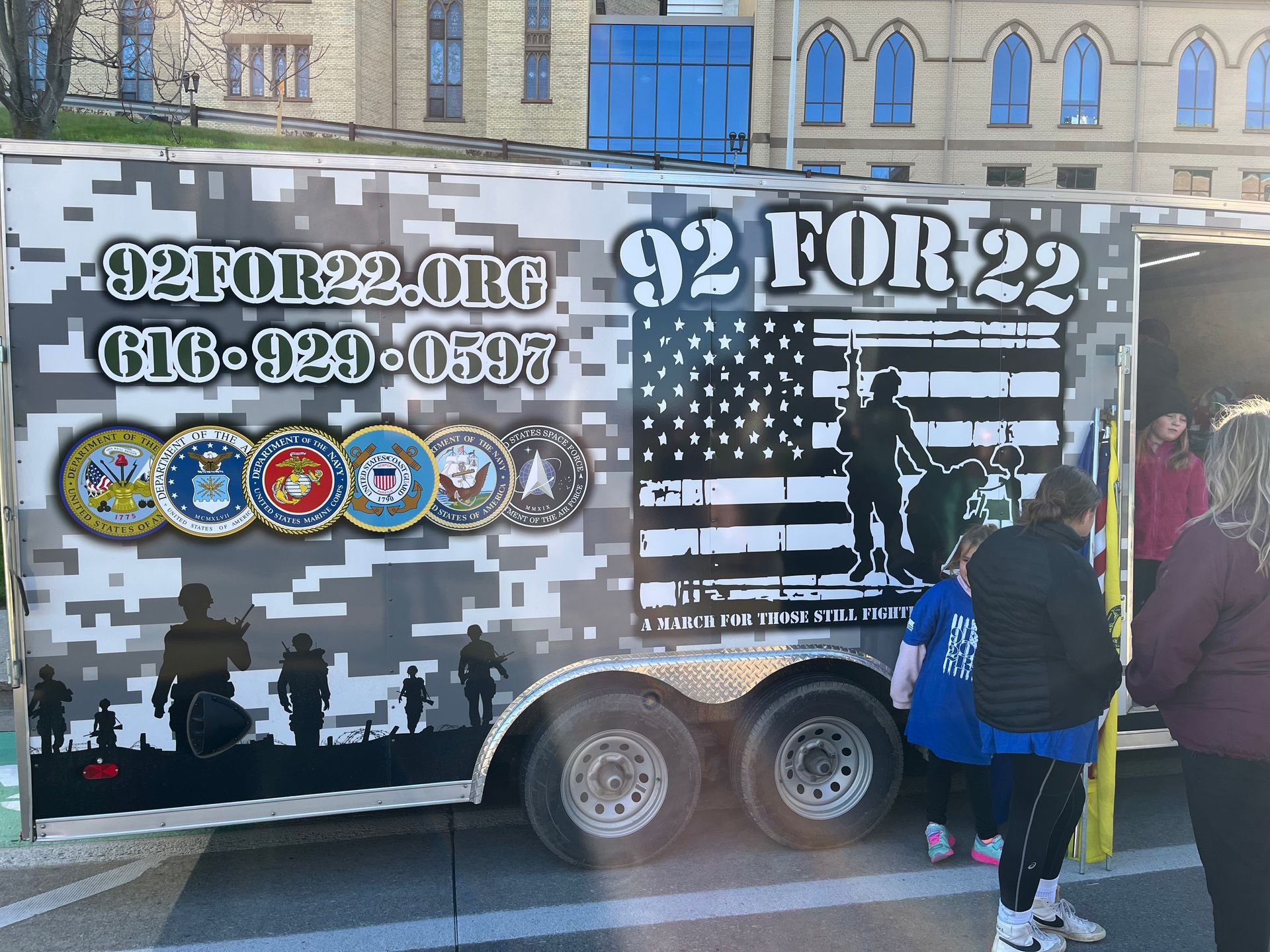 A trailer that says 92 for 22 on it