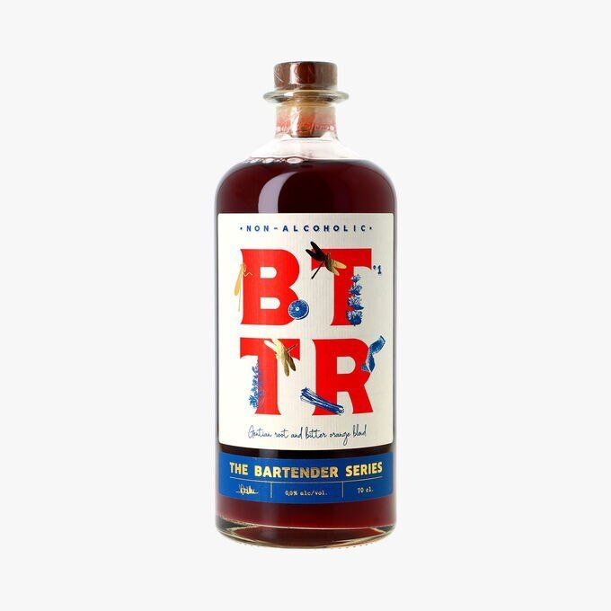 Une bouteille de bt tr a une étiquette blanche