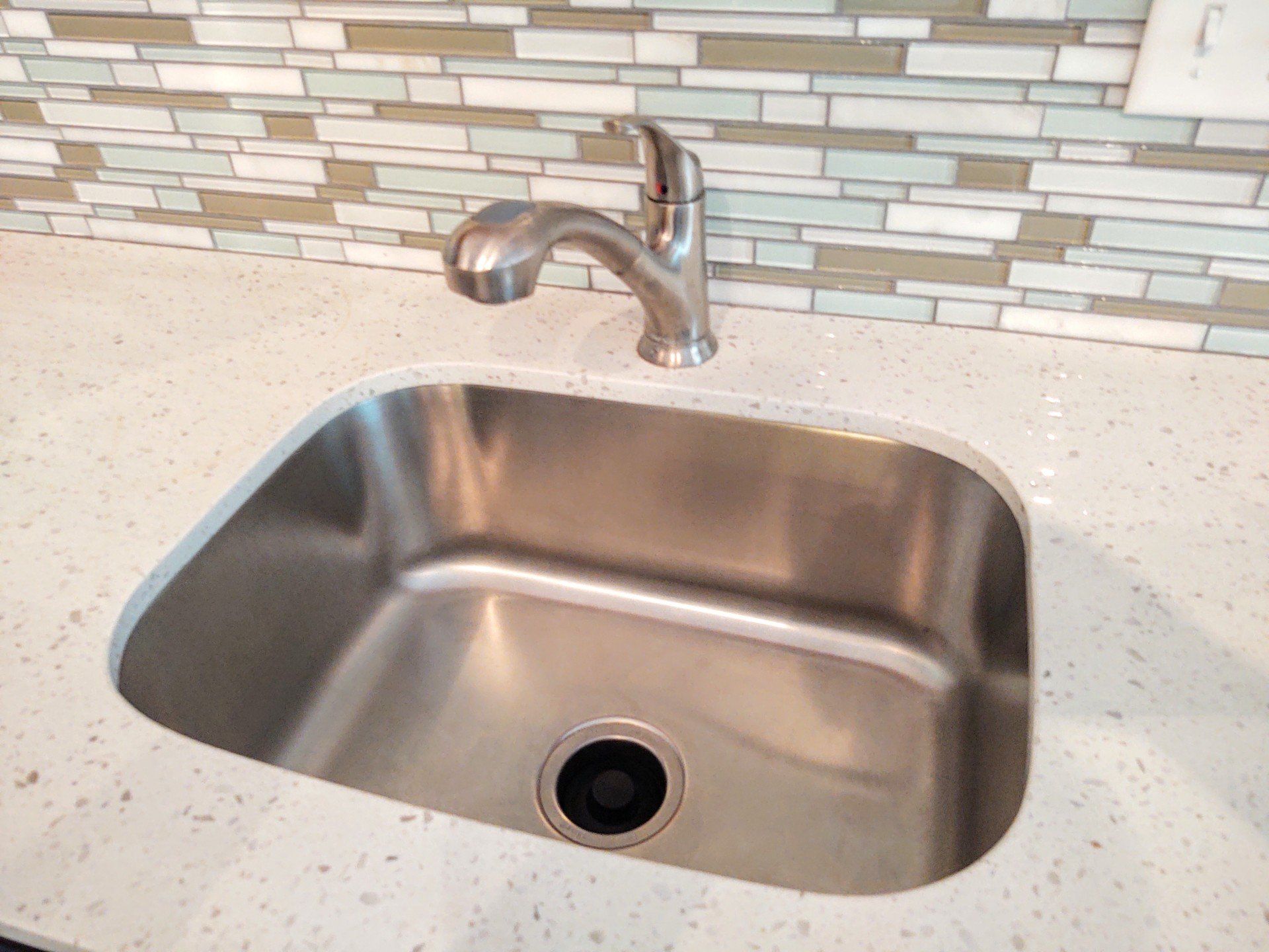 2505 W Hickory Street