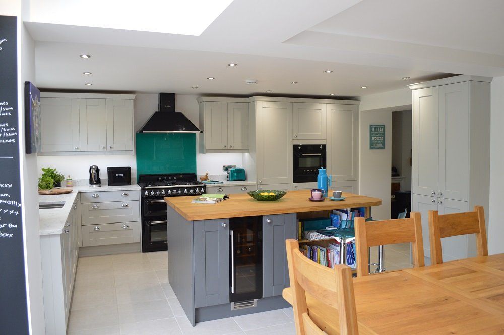 Valentino Kitchens Chew Stoke Carrara quartz & oak Island