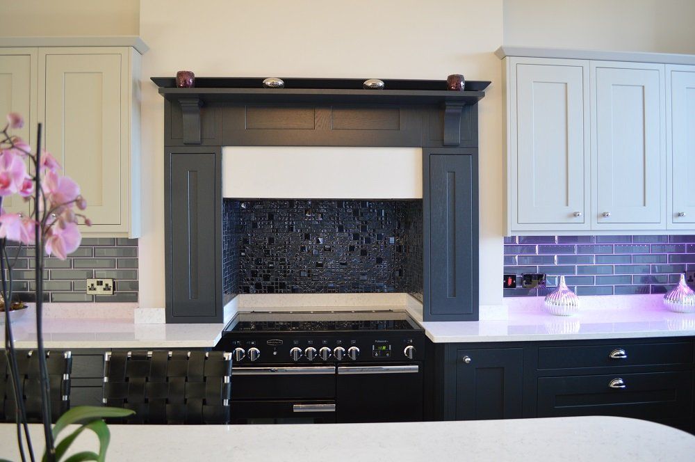 Valentino Kitchens Clifton Inframe Petworth Seal Grey Mantle