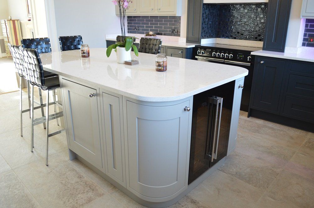 Valentino Kitchens Clifton Inframe Petworth Seal Grey Island