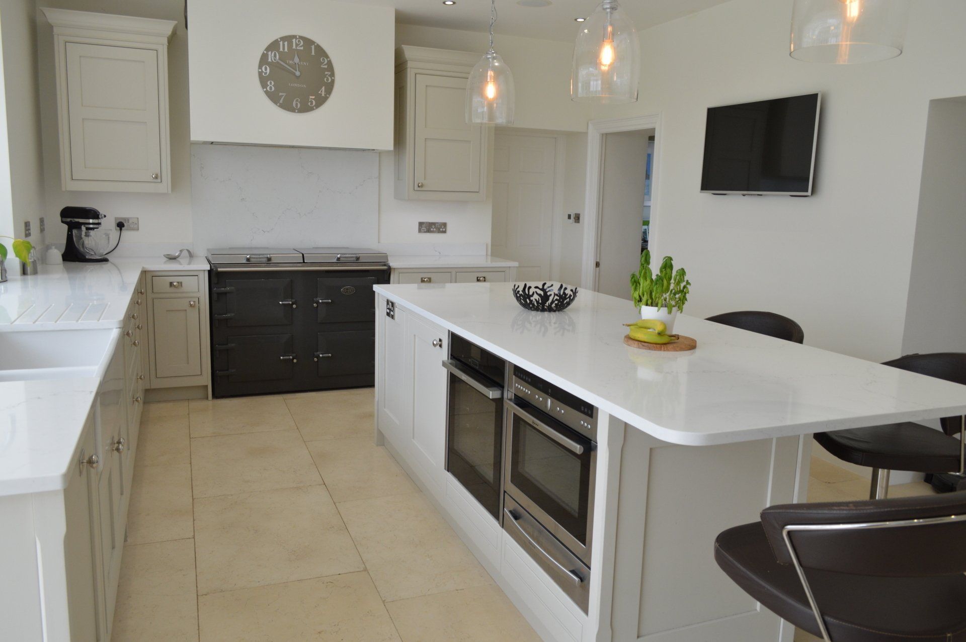 Valentino Kitchens Chew Stoke Langton Putty Kitchen Supply Design Installation Island