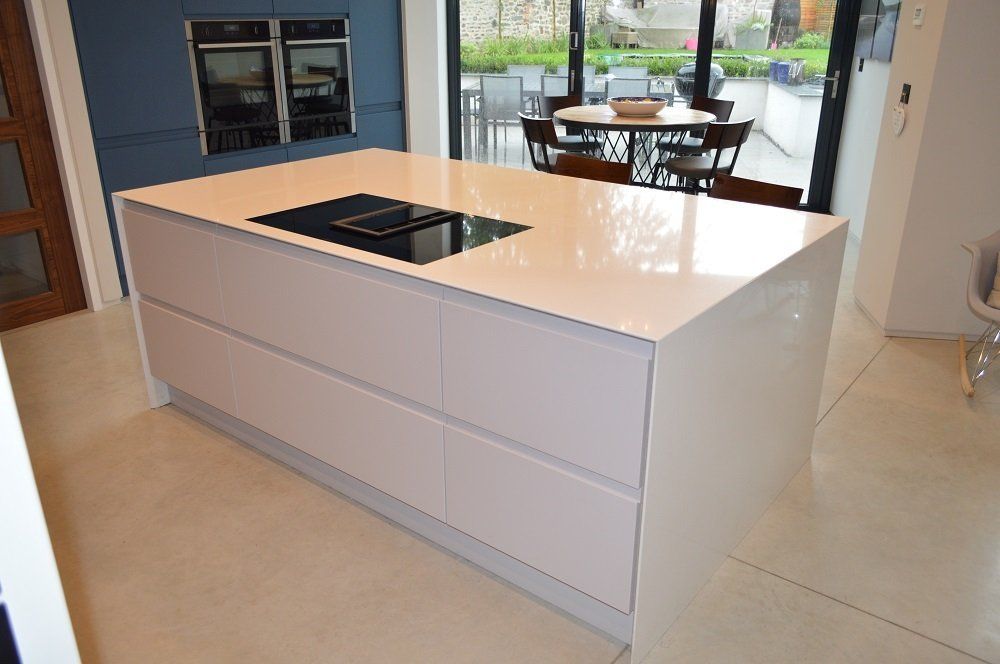 Valentino Kitchens Design Installation Wells Malmo handleless Old Navy Siemens vented hob Island