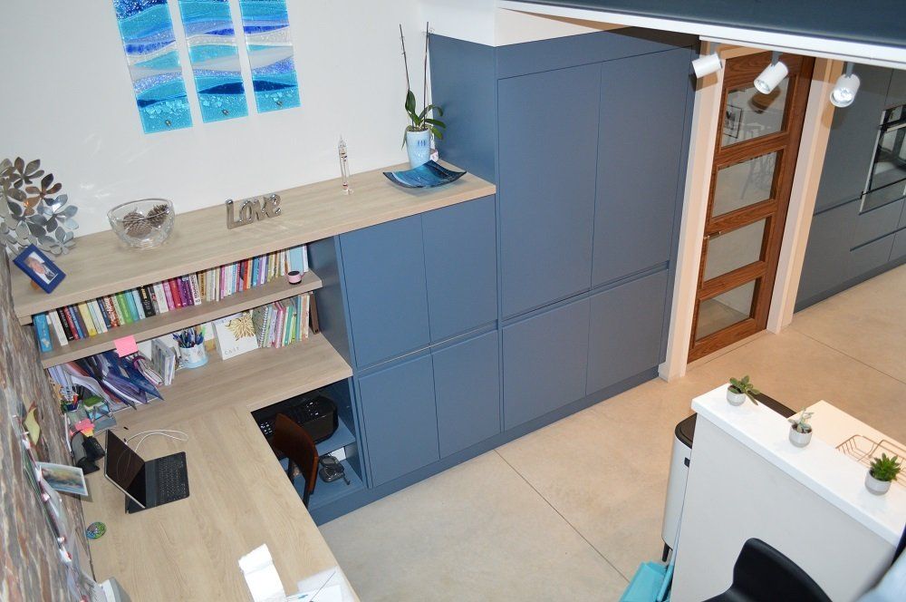 Valentino Kitchens Design Installation Wells Malmo handleless Old Navy