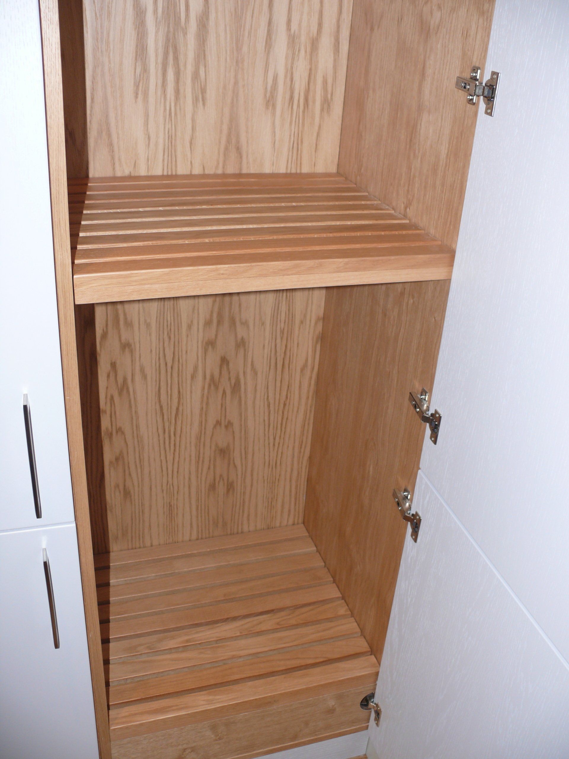 Valentino Kitchen Utility Airing Cupboard oak pale smoke