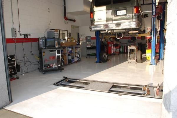 Ryan’s Automotive Service Center Gallery Image