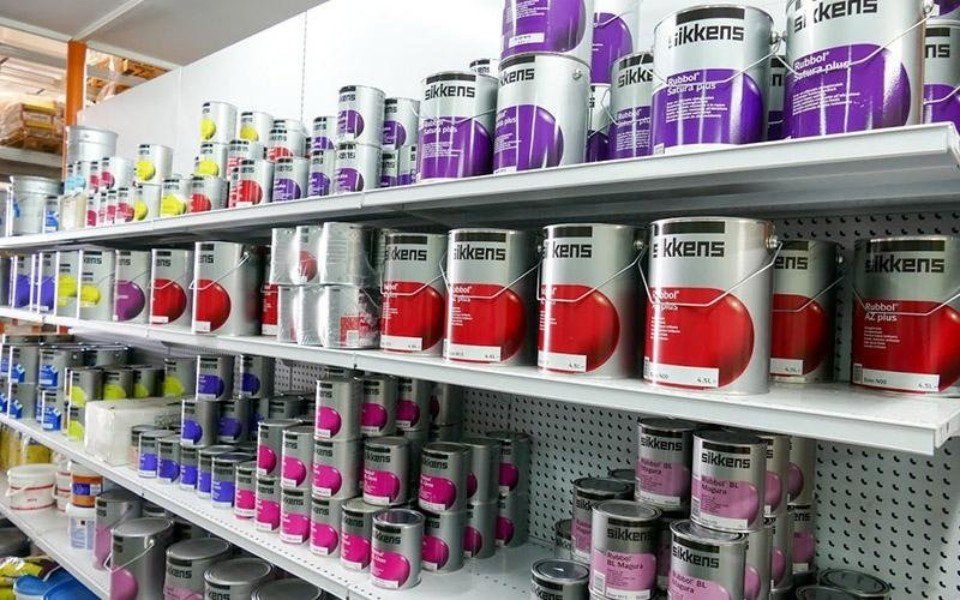 negozio di vernici e articoli per la decorazione di interni