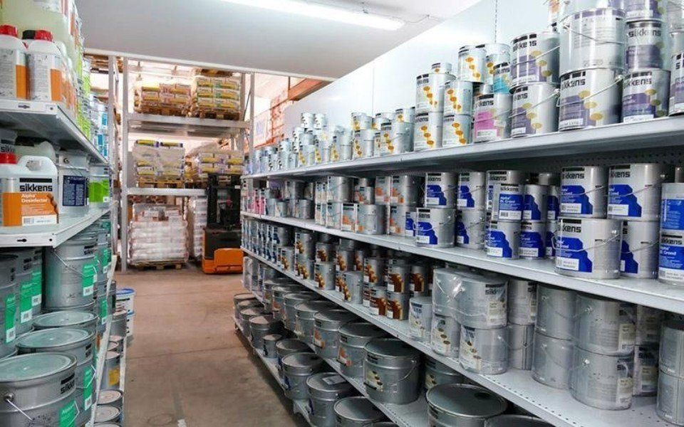 vendita di prodotti per l'edilizia e la decorazione d'interni