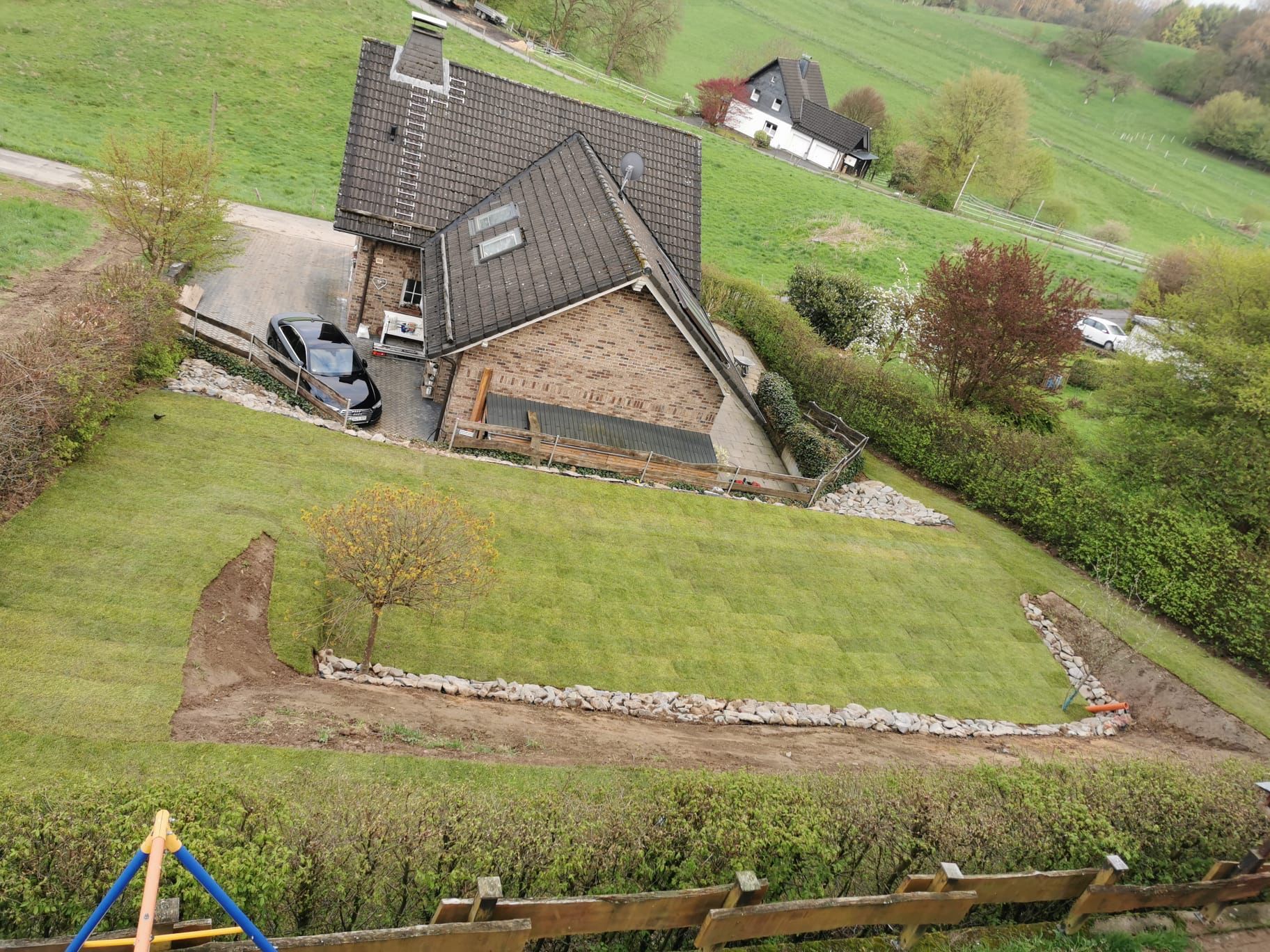 Rollrasen Verlegung