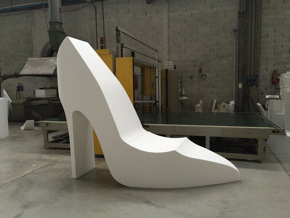 polystyrene shoe
