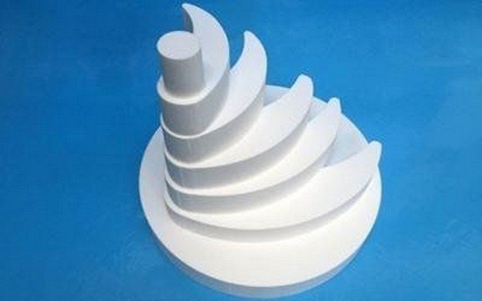 Polystyrene ladder dummy cake