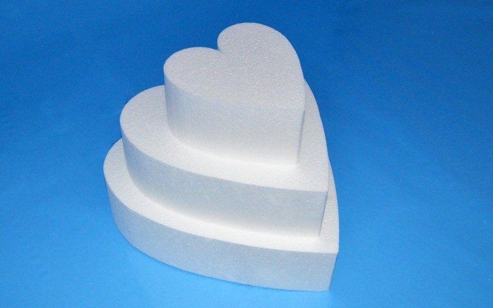 Heart-shaped polystyrene dummy cake