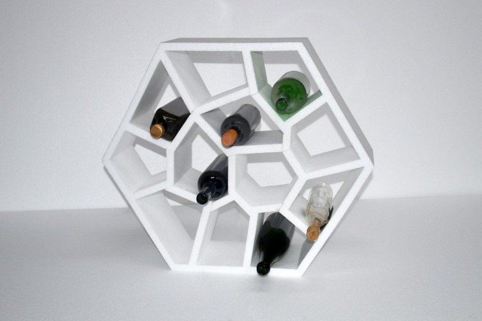 Polygonal bottle rack